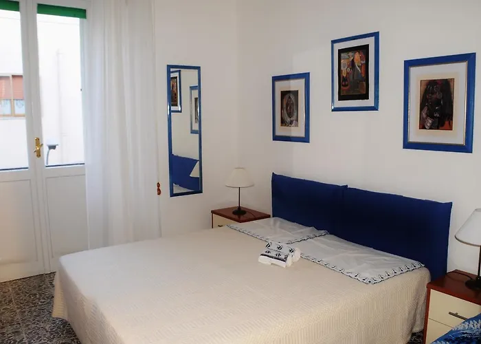 Casa Tarragona Bed & Breakfast